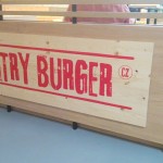Polep Country Burger, Brno