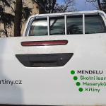 Reklamní polep auta řezanou grafikou Brno